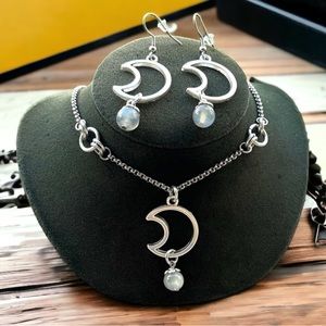 Set ! Moon iridescent labradorite gemstones beads necklace + earrings boho